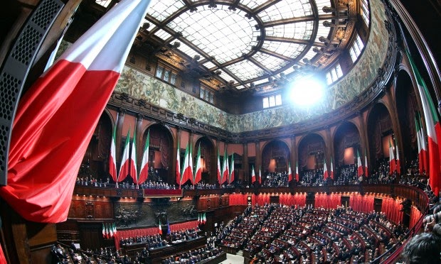 Il giuramento del #PresidenteMattarella in diretta televisiva Rai, La7, Mediaset e Sky