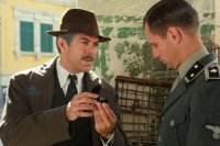 Pierfrancesco Favino è ''Il generale della Rovere'' stasera e domani su Rai 1