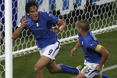 Ucraina - Italia (diretta tv ore 20.45 Rai 1) e i match per Euro 2012 Immagine nel testo correlata a: Ucraina - Italia (diretta tv ore 20.45 Rai 1) e i match per Euro 2012