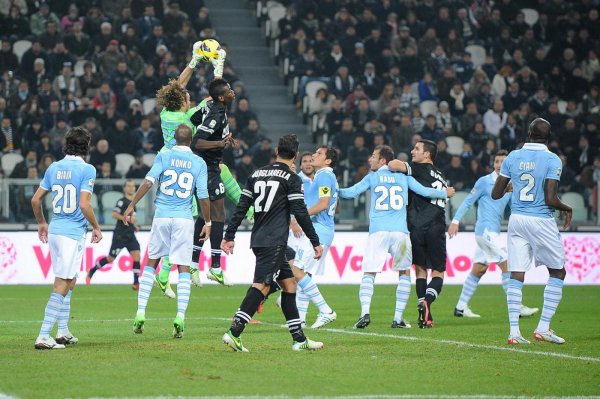 Coppa Italia Semifinale - Juventus vs Lazio (diretta su Rai 1 e Rai HD) Coppa Italia Semifinale - Juventus vs Lazio (diretta su Rai 1 e Rai HD)