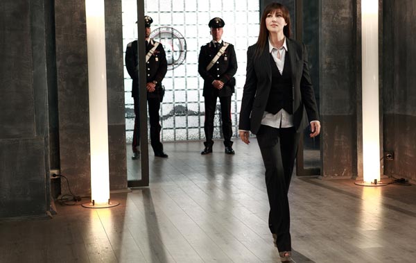 Monica Bellucci special guest nell'episodio odierno di ''Ris Roma 2''