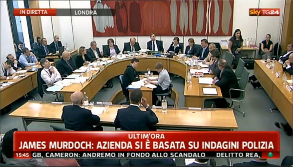 Murdoch, da Vespa a Mentana coro di applausi per la scelta di SkyTg24 Immagine nel testo correlata a: Murdoch, da Vespa a Mentana coro di applausi per la scelta di SkyTg24