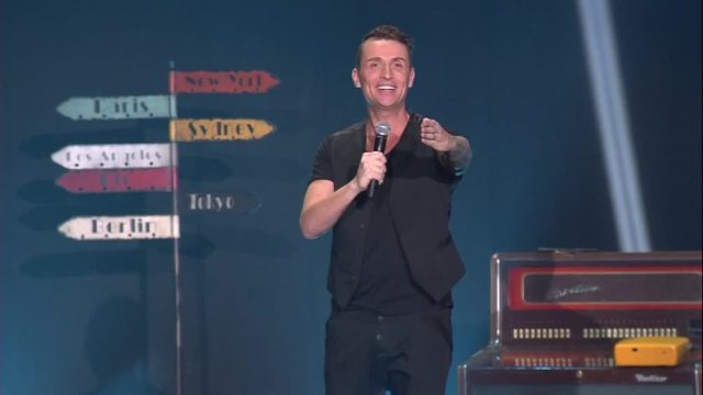 Immagine di Torna in primavera su Italia 1 lo storico Karaoke condotto da Pintus