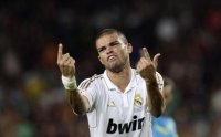Calcio, la tv cinese vorrebbe Real Madrid-Barcellona a mezzogiorno