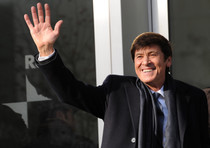 Immagine nel testo correlata a: Sanremo, l'annuncio cast dei cantanti in diretta tv domenica prossima