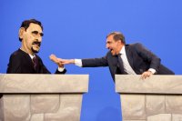 Gli Sgommati in prima serata con i faccia a faccia tra politici e pupazzi