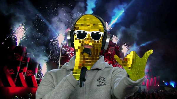 Il mito di SuperClassifica Show rivive su Italia Due con la nuovissima edizione