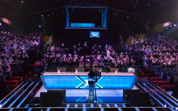 X Factor 5, live show: la cronaca della seconda puntata. Eliminate Le5