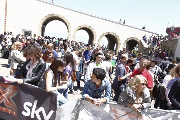 X-Factor riparte da Napoli: 15 mila aspiranti popstar in avvio di casting