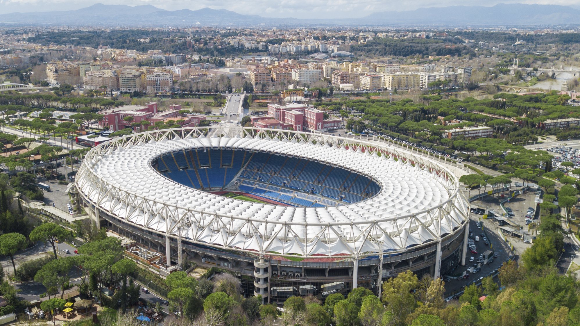 Foto - Sabato Rai Sport, Palinsesto 12 Ottobre 2019 | Italia - Grecia e Il Lombardia