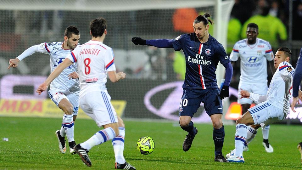 Calcio Estero Premium Mediaset - Programma e Telecronisti 26 - 28 Febbraio - immagine di copertura per i programmi TV