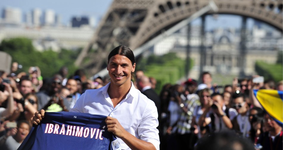 Calcio Estero Premium Mediaset - Programma e Telecronisti 18 - 20 Marzo - immagine di copertura per i programmi TV