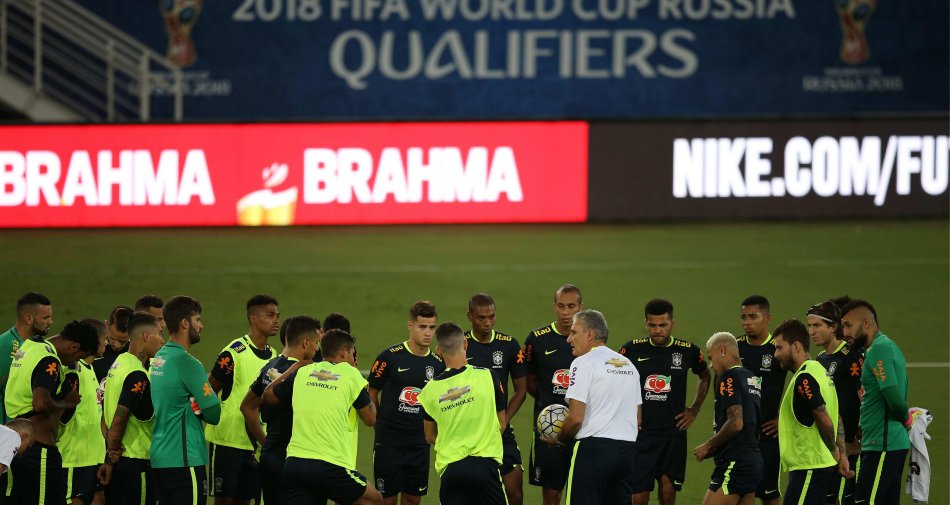 Sky Sport, Sud America Mondiali 2018 Diretta 10a Giornata - Palinsesto e Telecronisti Calcio - immagine di copertura per i programmi TV