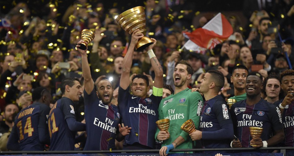 Calcio Estero Premium Mediaset - Programma e Telecronisti (7 - 9 Aprile) - immagine di copertura per i programmi TV