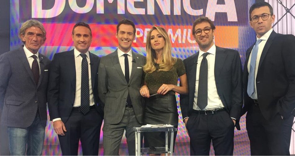 Foto - Serie A Premium Sport Diretta 16a Giornata - Palinsesto e Telecronisti Mediaset