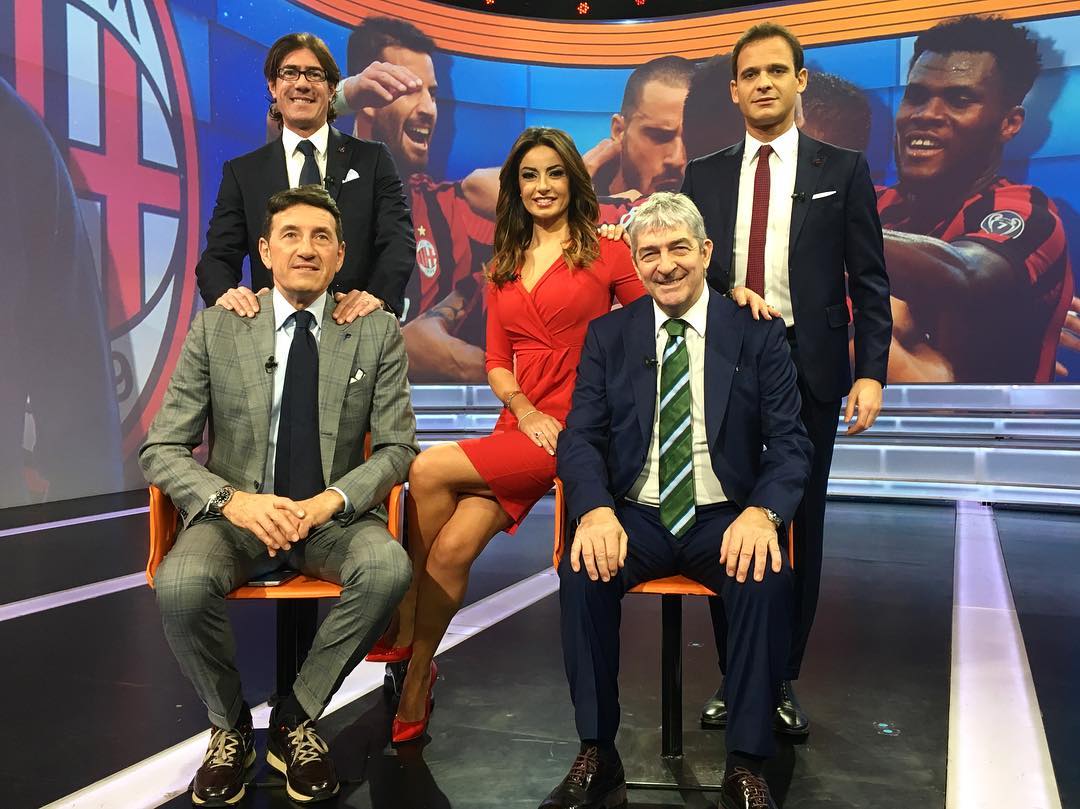 Foto - Serie A Premium Sport Diretta 21a Giornata - Palinsesto e Telecronisti Mediaset