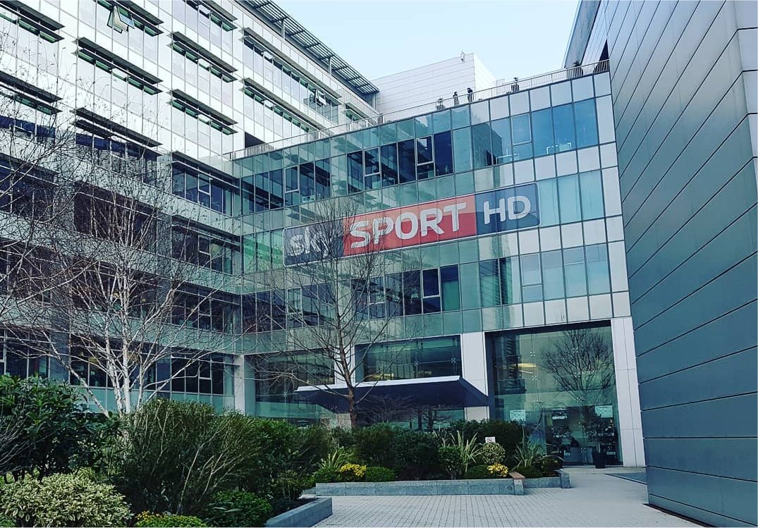 Serie A Sky Sport Diretta 25a Giornata - Palinsesto e Telecronisti Calcio #NuovoInizio - immagine di copertura per i programmi TV