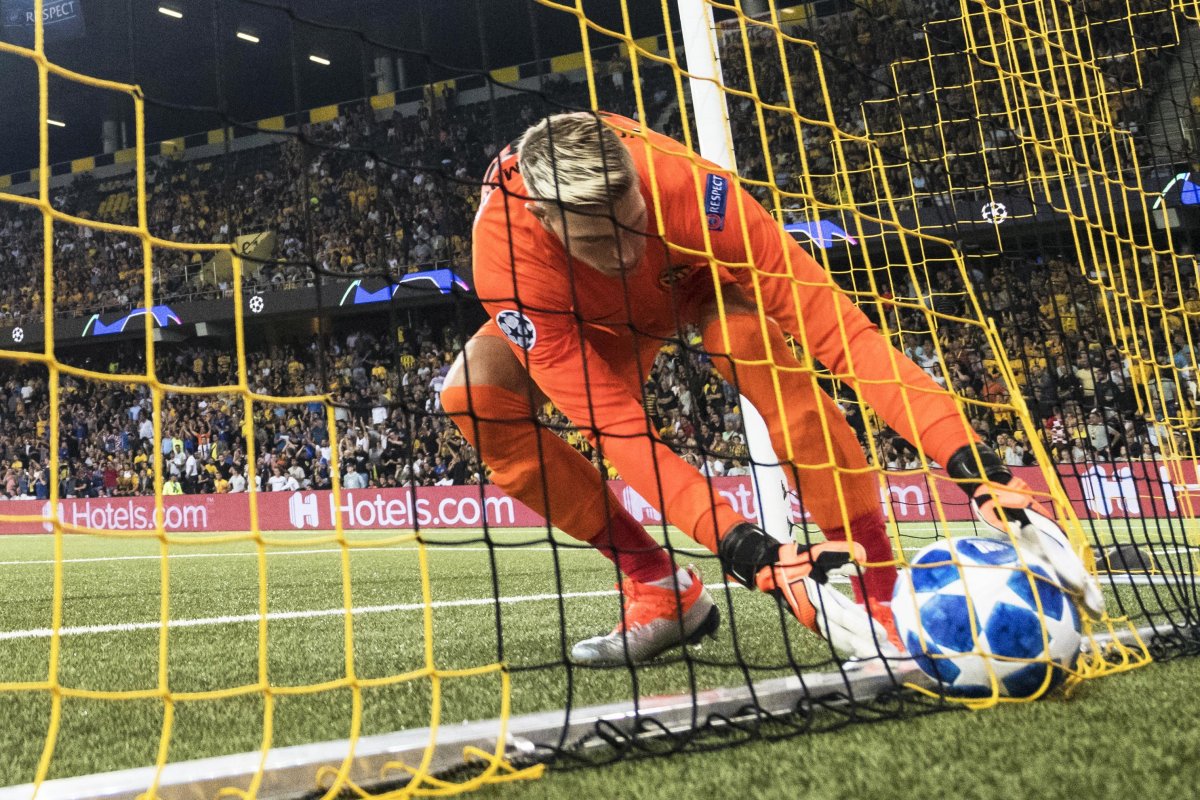 Sky Sport Champions Playoff Ritorno, Diretta Esclusiva | Palinsesto e Telecronisti - immagine di copertura per i programmi TV