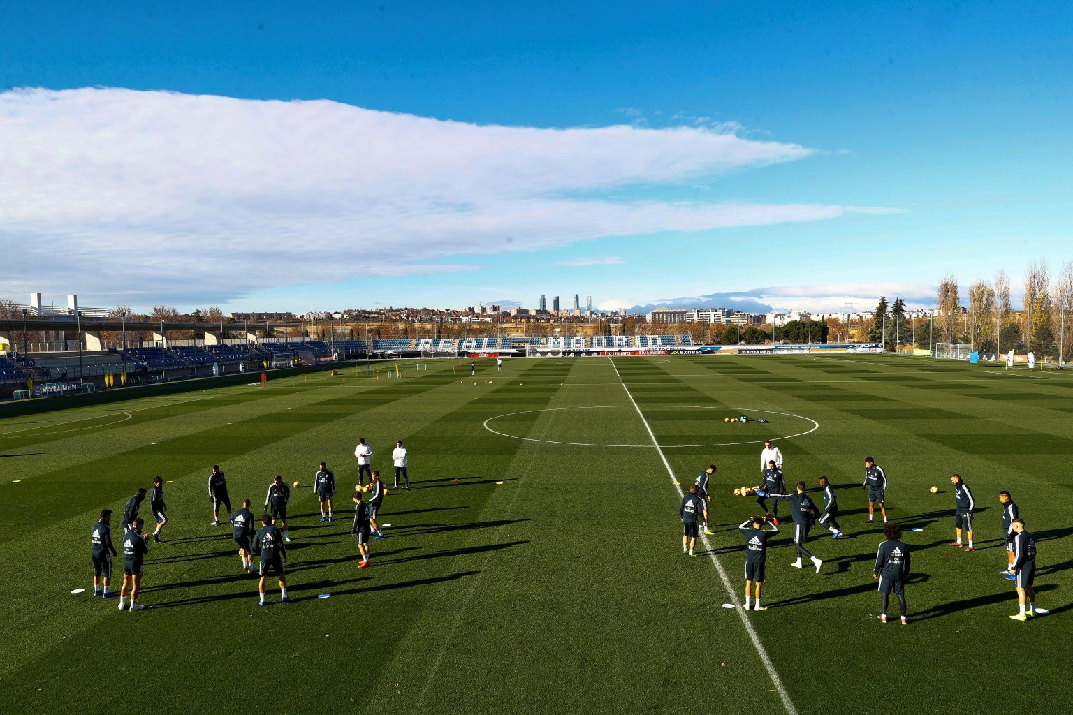 Calcio Estero DAZN - Programma e Telecronisti 14 - 17 Dicembre