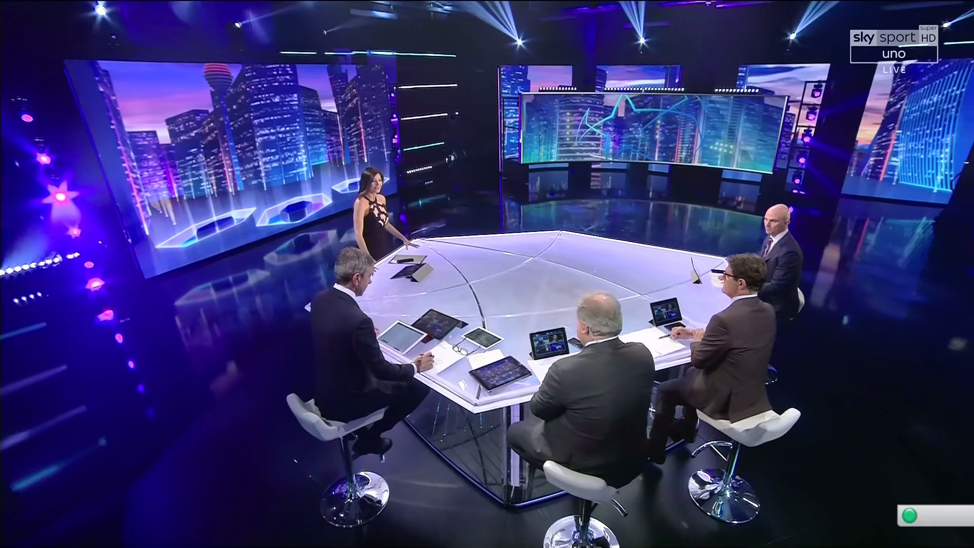 Sky Sport Champions Ottavi #3, Diretta Esclusiva | Palinsesto e Telecronisti #PortoRoma