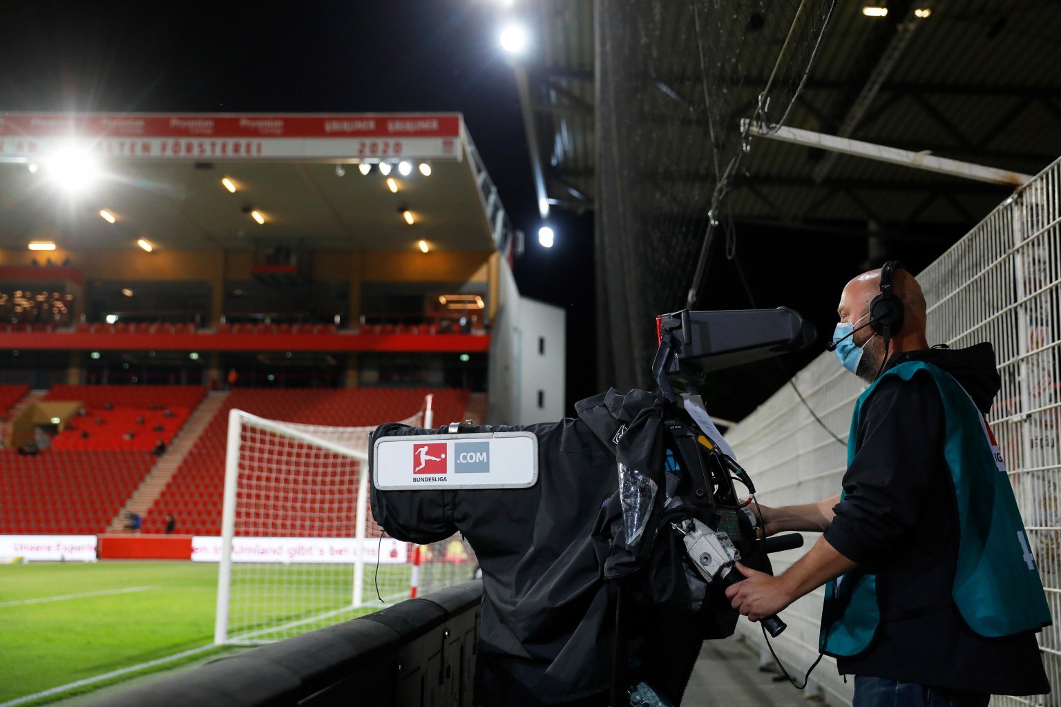 Calcio Estero Sky Sport, Diretta Gol Bundesliga | Palinsesto e Telecronisti 29a Giornata - immagine di copertura per i programmi TV