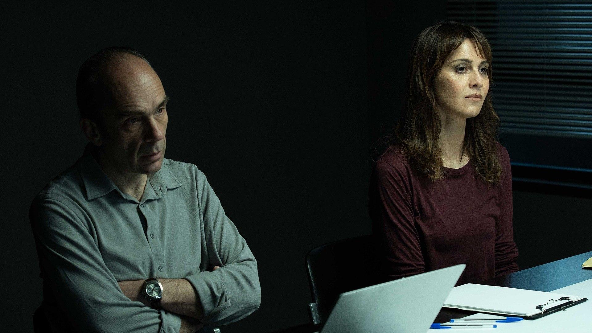 Lunedi 5 Ottobre 2020 Sky Cinema HD, Petra - Morti Di Carta