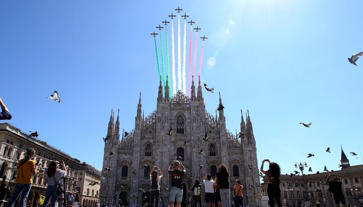Domenica Rai Sport, Palinsesto 25 Ottobre 2020 | Giro Italia a Milano, Basket e Volley - immagine di copertura per i programmi TV