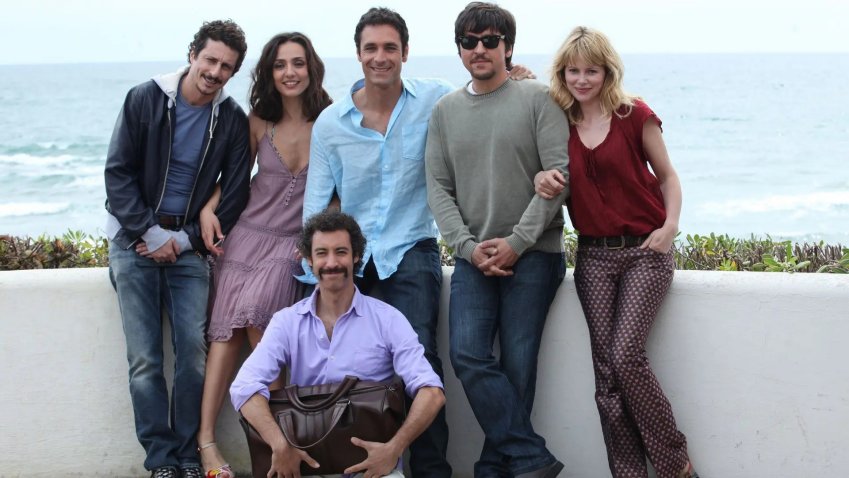 Martedi 10 Agosto 2021 Sky e Premium Cinema, Immaturi - immagine di copertura per i programmi TV