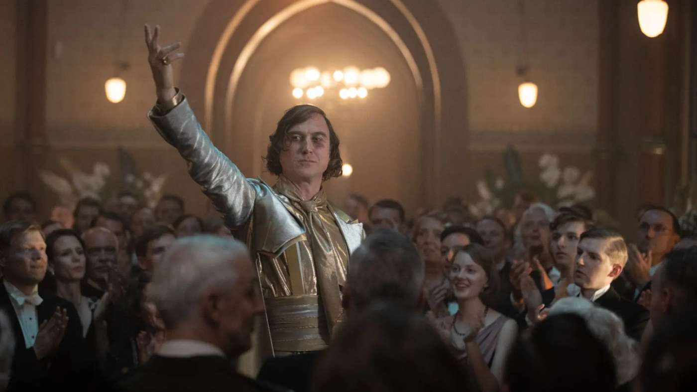 SkyWeek, da Domenica 9 a Sabato 15 Ottobre 2022 canali Sky e streaming NOW - immagine di copertura per i programmi TV