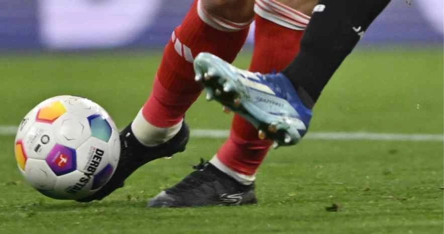 Calcio Estero live Sky e NOW 19 e 20 Dicembre (Ligue 1 e Bundesliga) - immagine di copertura per i programmi TV
