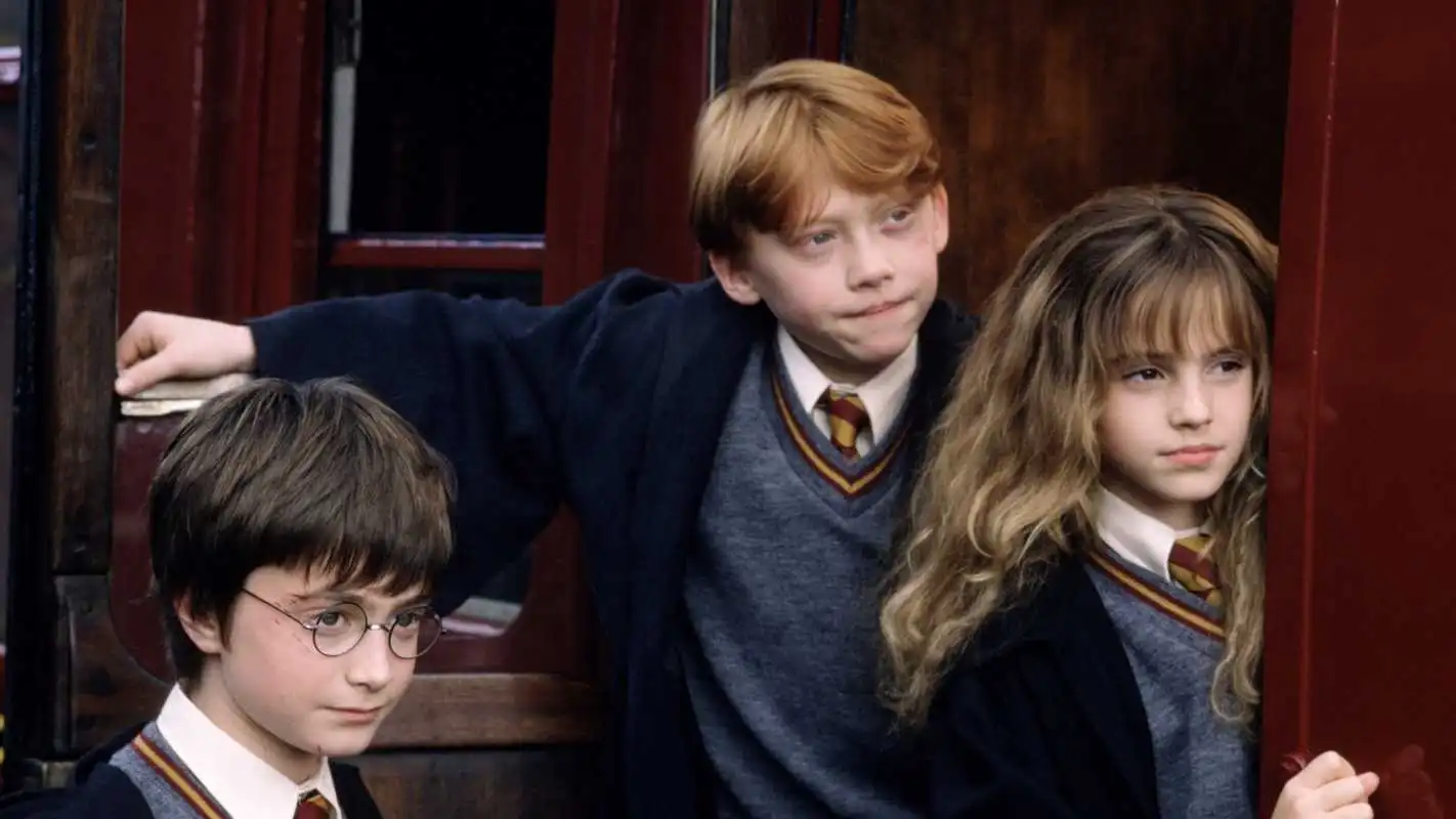 Guida TV Sky e NOW 24 30 Agosto: Harry Potter, The Brutalist, Detective Cormoran Strike Guida TV Sky e NOW 24 30 Agosto: Harry Potter, The Brutalist, Detective Cormoran Strike