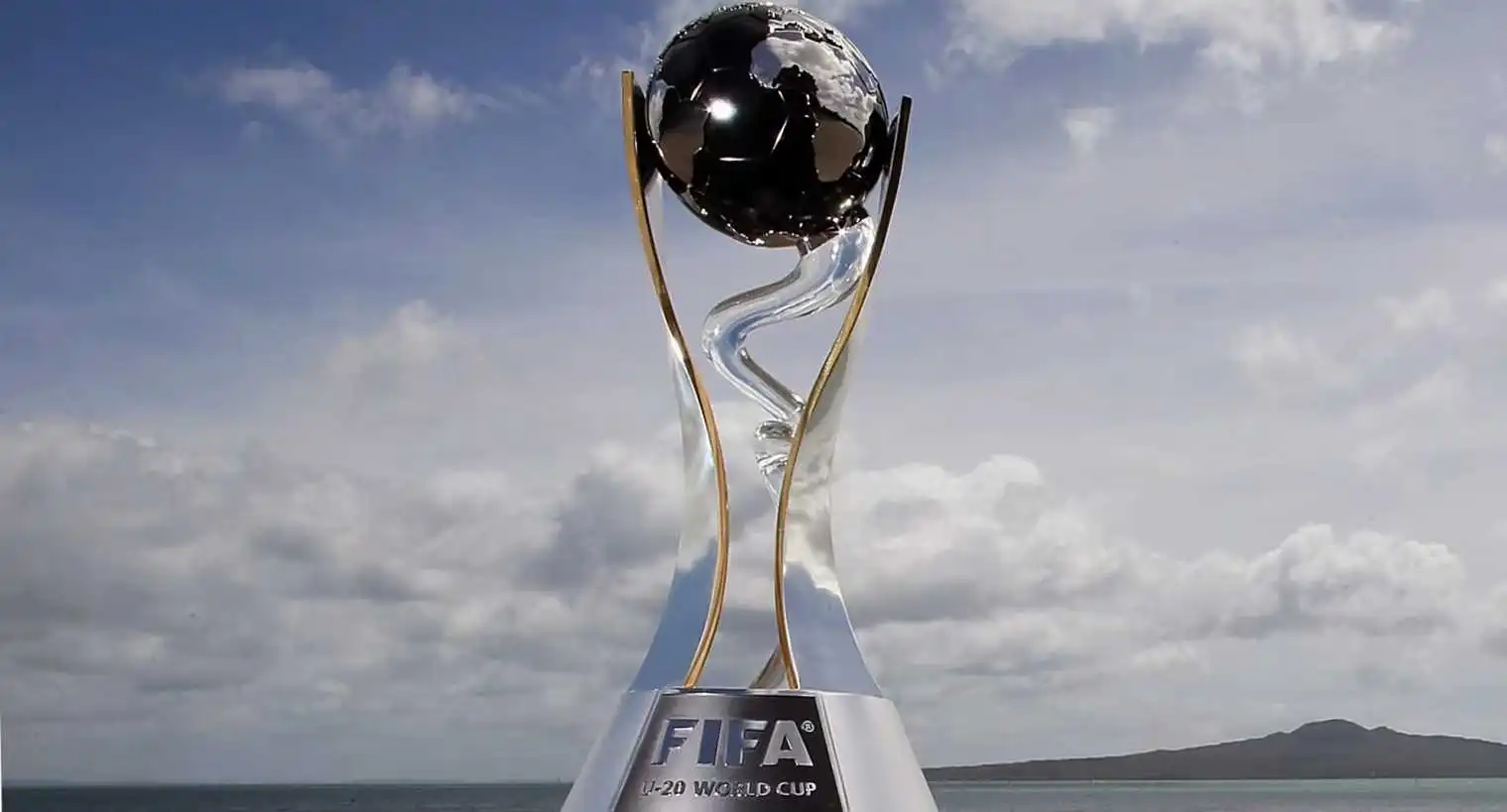 Diretta Rai Sport Domenica 19 Ottobre 2025 Ciclismo, Pallavolo, Basket, Calcio Finale Mondiali U20 Diretta Rai Sport Domenica 19 Ottobre 2025 Ciclismo, Pallavolo, Basket, Calcio Finale Mondiali U20