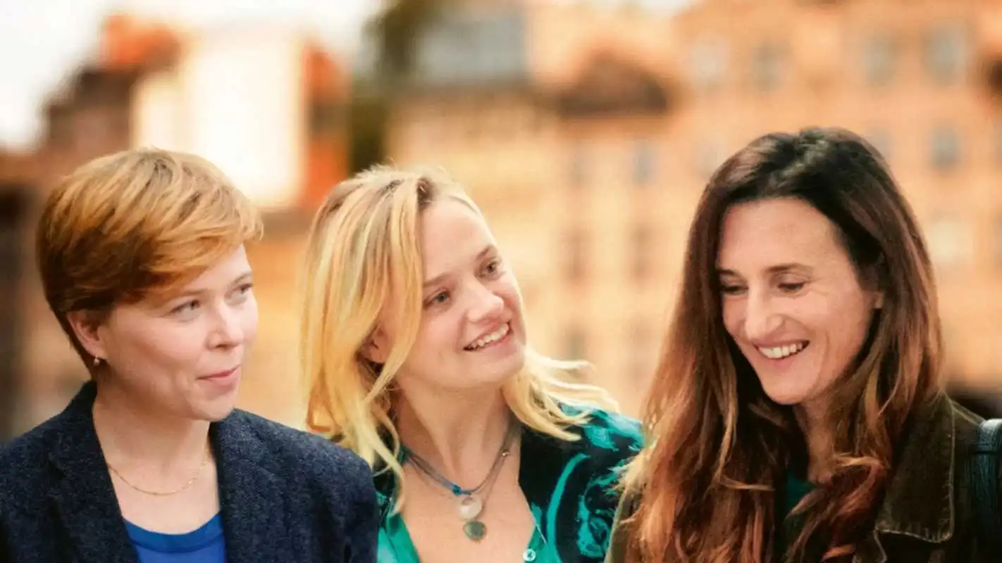 Guida TV Sky Cinema e NOW: Tre amiche, Venerdi 7 Novembre 2025 Guida TV Sky Cinema e NOW: Tre amiche, Venerdi 7 Novembre 2025