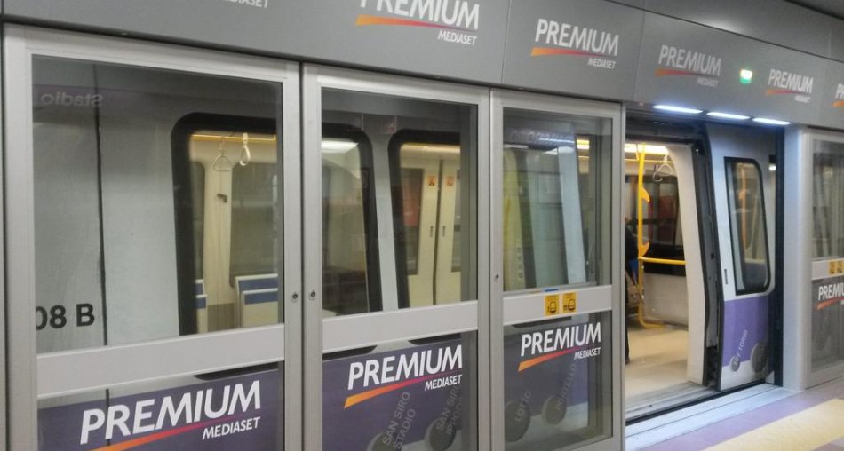 Stazione M5 Milano San Siro Stadio, Mediaset Premium rinnova la sponsorizzazione