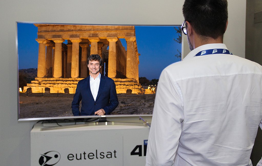 Immagine di Tivùsat, se non vedi alcuni canali verifica il software del tuo decoder - Scopri di più su Satellite / Estero