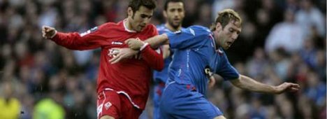 Immagine di Coppa Uefa, semifinali: Fiorentina - Rangers (diretta La7 e SI) e Bayern - Zenit - Scopri di più su Sport