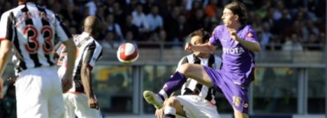 Sabato di Serie A in tv: Reggina - Chievo (18.00) e Juve - Fiorentina (20.30)