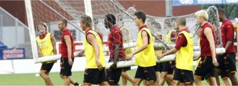 Immagine di Calcio in Tv - Europa League, ritorno 3� Turno - Gent v Roma (diretta Rete4) - Scopri di più su Sport