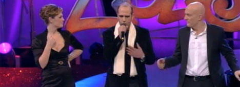 Visualizza: Questa sera il finale di Zelig e Checco Zalone canta la ''sua'' Baciami ancora su Digital-News.it Immagine di Questa sera il finale di Zelig e Checco Zalone canta la ''sua'' Baciami ancora - Scopri di più su Televisione