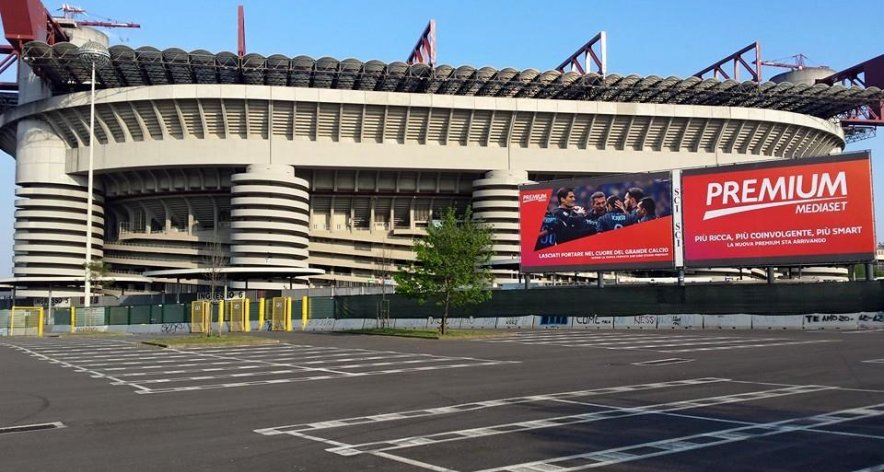 Oggi presentazione della metro M5 San Siro Stadio Premium Mediaset