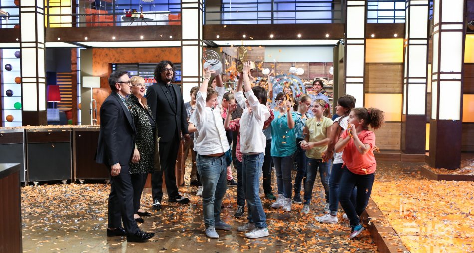 Visualizza: Andrea vince #JrMasterChef Italia, boom di ascolti per la finalissima su Sky Uno HD. su Digital-News.it Immagine di Andrea vince #JrMasterChef Italia, boom di ascolti per la finalissima su Sky Uno HD. - Scopri di più su Sky Italia