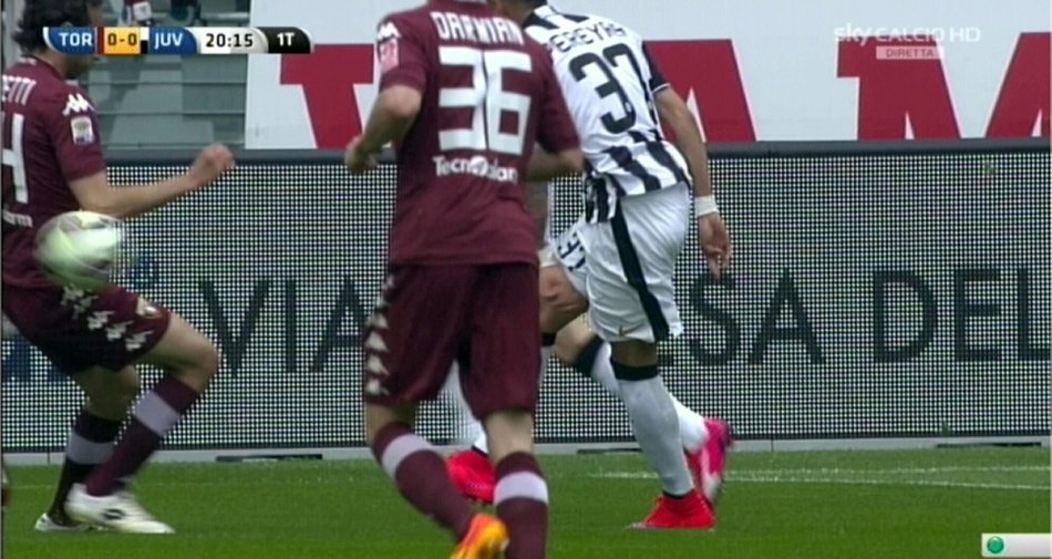 Immagine di Sky acquista in esclusiva tutti i diritti d'archivio del Torino FC - Scopri di più su Sky Italia