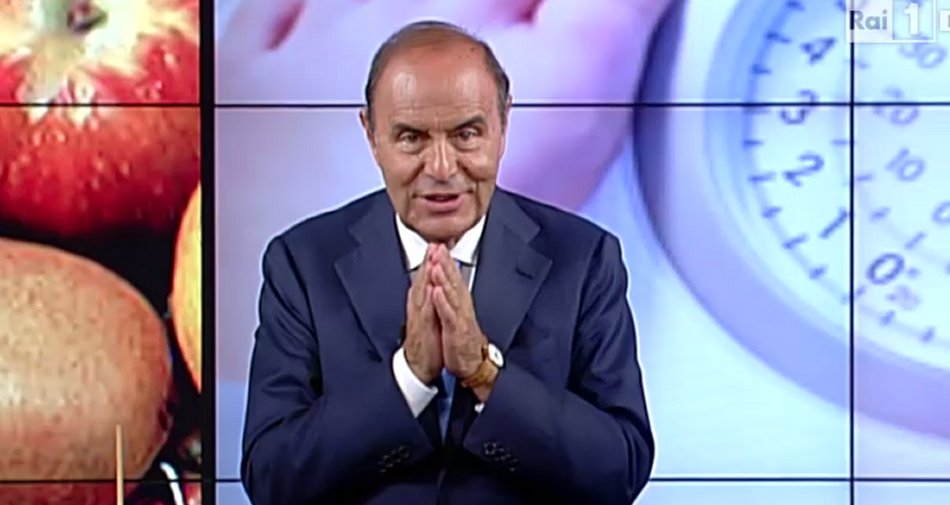 Immagine di Vespa riapre Porta a Porta tra politica, cronaca, esodo biblico migranti e rischi terrorismo - Scopri di più su Televisione