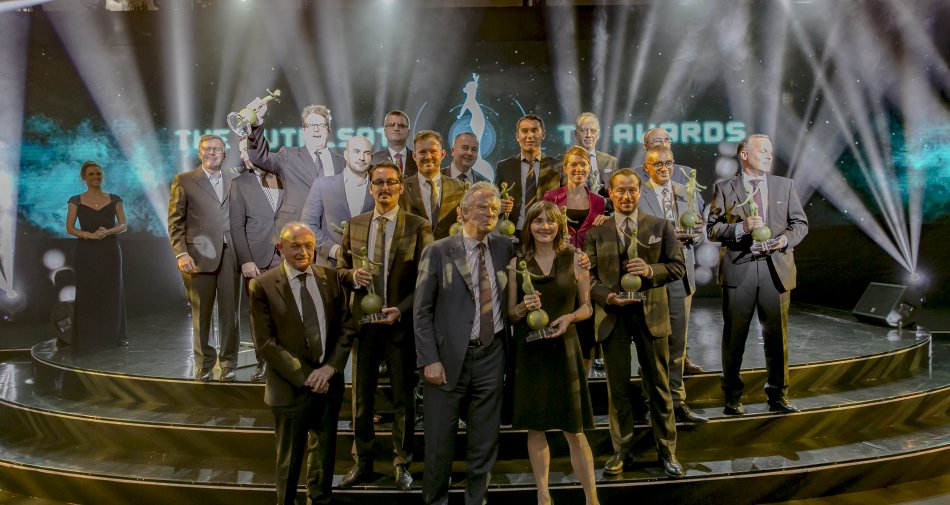 Immagine di Eutelsat TV Awards: premiati Rai News 24, Sky Atlantic HD, 1992 e Centro Televisivo Vaticano - Scopri di più su Satellite / Estero