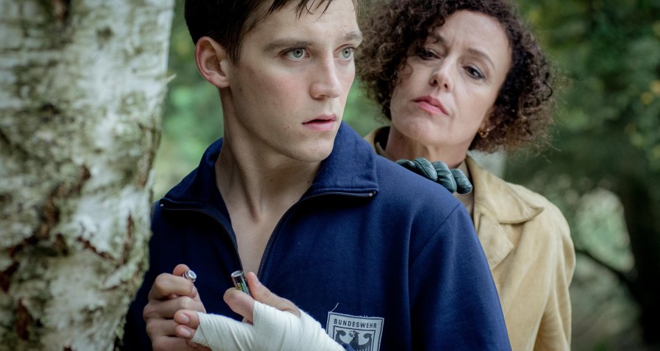 Immagine di Deutschland 83, su Sky Atlantic una spy story ambientata nella Germania del 1983 - Scopri di più su Sky Italia