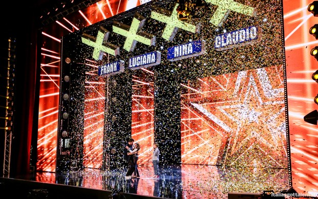 Immagine di 1 milione e 706 mila spettatori per il debutto di Italia's Got Talent su Tv8, Cielo e Sky Uno HD - Scopri di più su Sky Italia