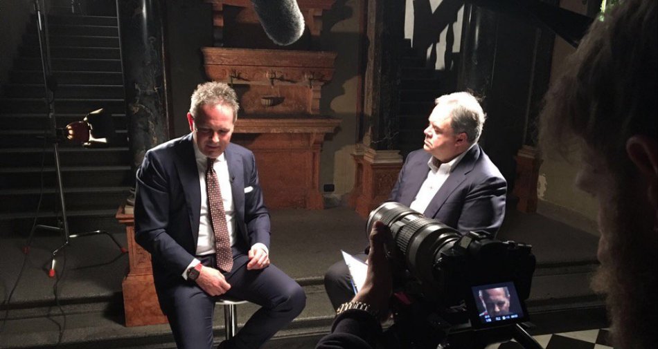 Visualizza: Sky Sport, Sinisa Mihajlovic protagonista di #SkyMisterCondò (anche su Sky On Demand) su Digital-News.it Immagine di Sky Sport, Sinisa Mihajlovic protagonista di #SkyMisterCondò (anche su Sky On Demand) - Scopri di più su Sky Italia