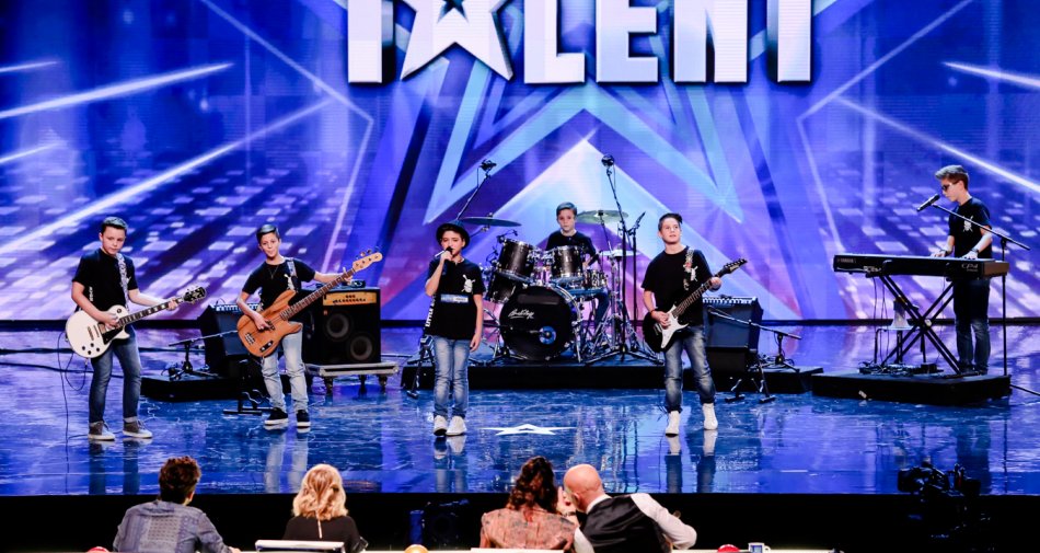 Visualizza: #IGT continua a crescere su Tv8 e Sky Uno HD con 2 milioni 222 mila spettatori medi su Digital-News.it Immagine di #IGT continua a crescere su Tv8 e Sky Uno HD con 2 milioni 222 mila spettatori medi - Scopri di più su Sky Italia