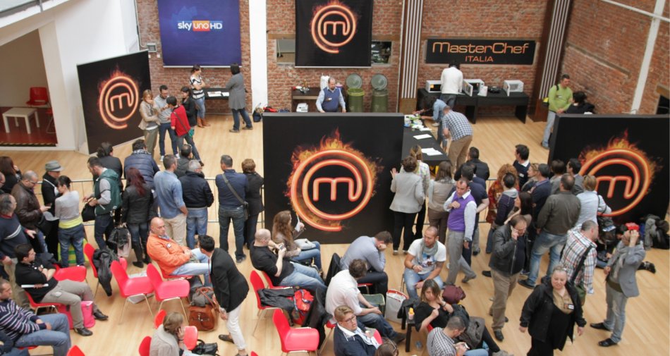 Visualizza: MasterChef Italia, oggi a Milano gli "speed casting" per la sesta stagione su Sky su Digital-News.it Immagine di MasterChef Italia, oggi a Milano gli "speed casting" per la sesta stagione su Sky - Scopri di più su Sky Italia