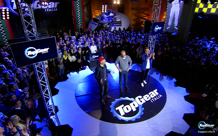 Visualizza: 302 mila spettatori hanno seguito su Sky la quarta puntata di Top Gear Italia su Digital-News.it Immagine di 302 mila spettatori hanno seguito su Sky la quarta puntata di Top Gear Italia - Scopri di più su Sky Italia